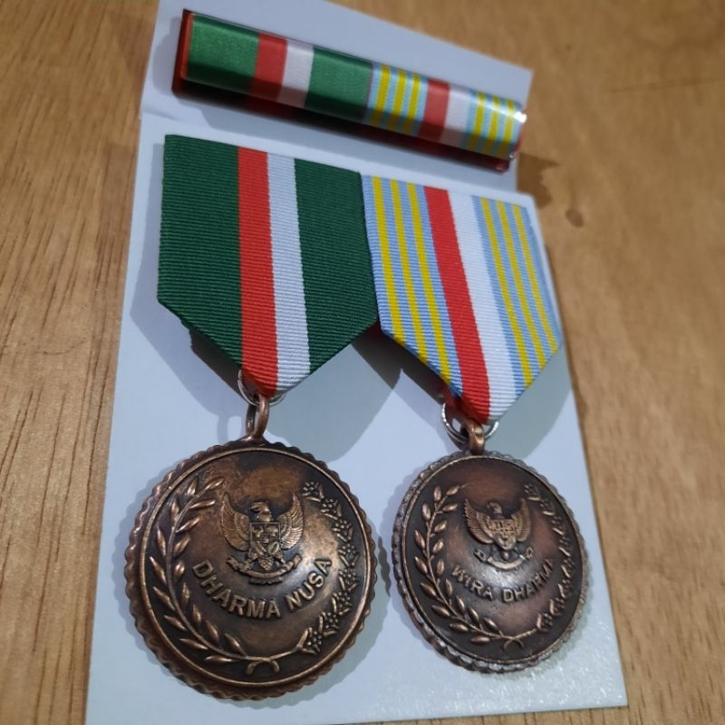 Satyalancana TNI Dharma Nusa dan Wira Dharma