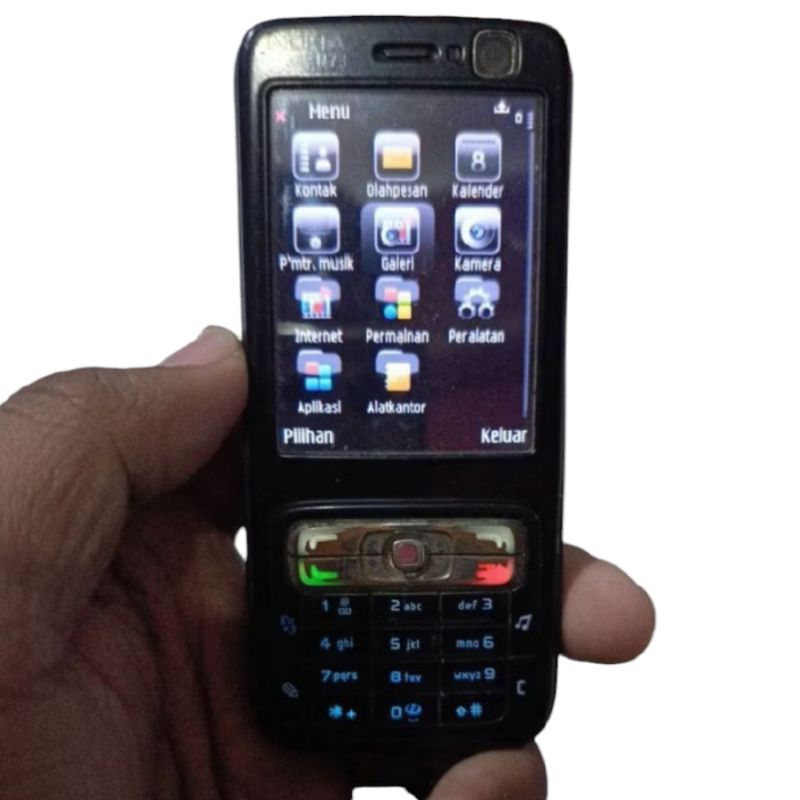 Nokia N73