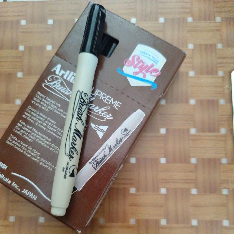 

pen bruss artline marker 1pcs