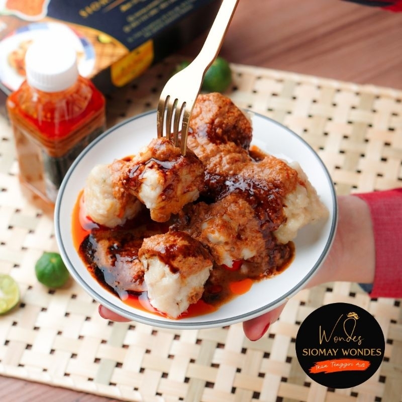 

SIOMAY IKAN TENGGIRI FROZEN ISI 20 PCS + BUMBU KACANG 1 BOTOL 250 ML