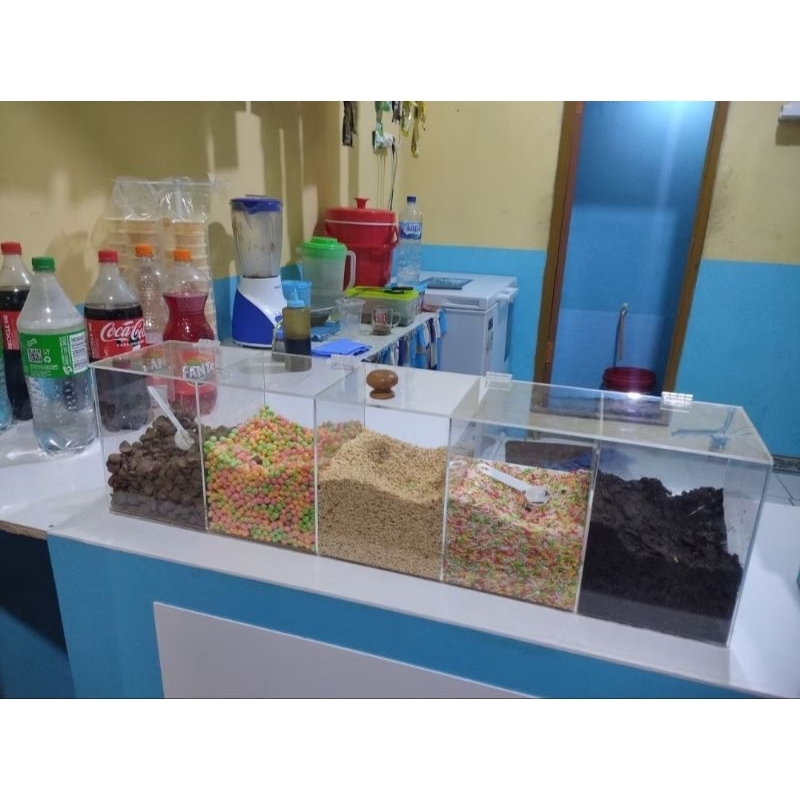 Aklilik Tempat Toping Minuman