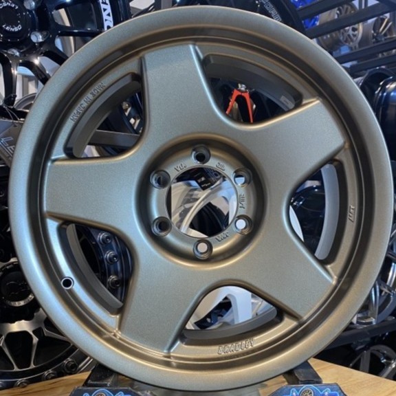 Velg Mobil Offroad Bradley V R18 untuk Fortuner Pajerosport Hilux