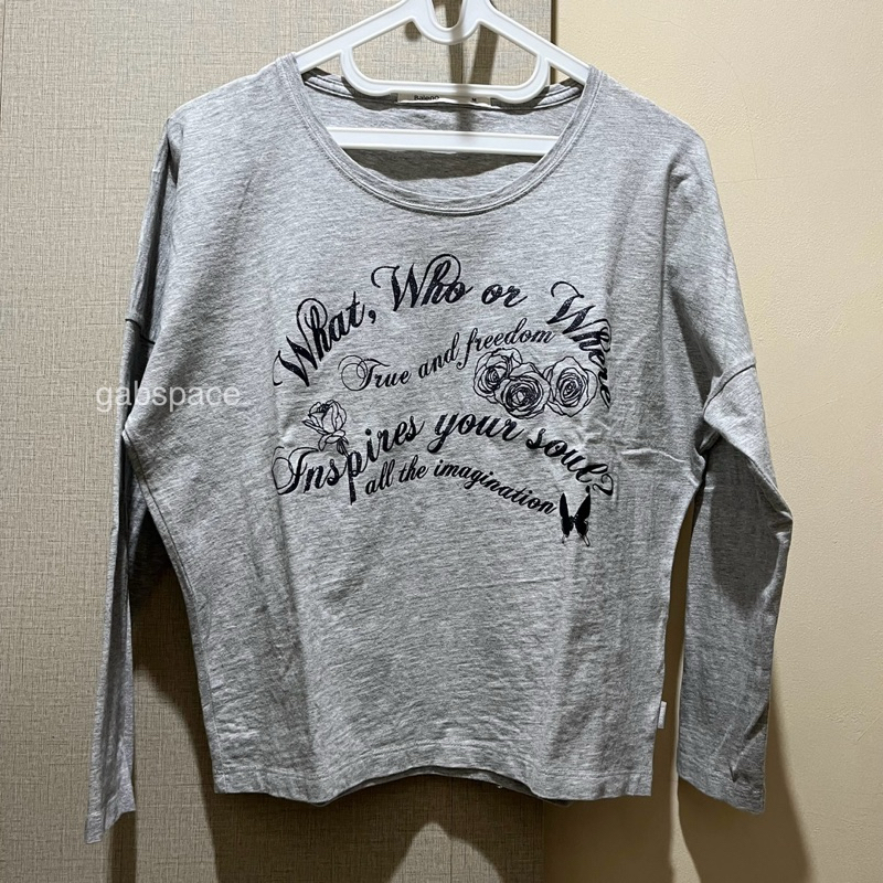 [PRELOVED] BALENO Kaos Abu-Abu Lengan 7/8 Original | Baju T-Shirt Wanita Lengan Panjang Jeans Semi C