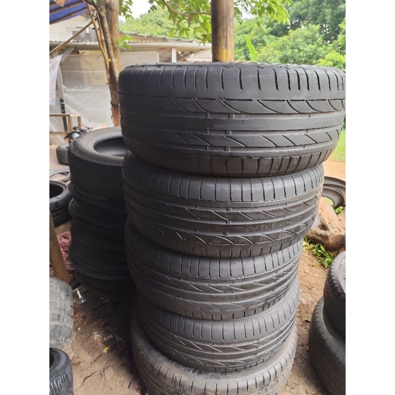 BAN MOBIL SECOND COPOTAN RING 18 UKURAN 225/50 R18 MEREK BRIDGESTONE TURANZA TUBLES