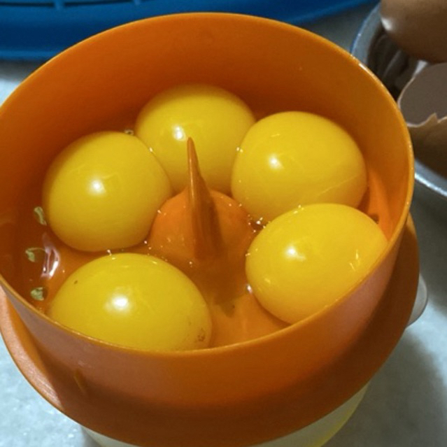 

Egg Yolk / Kuning Telur Fresh 500gram / sekitar 30 butir