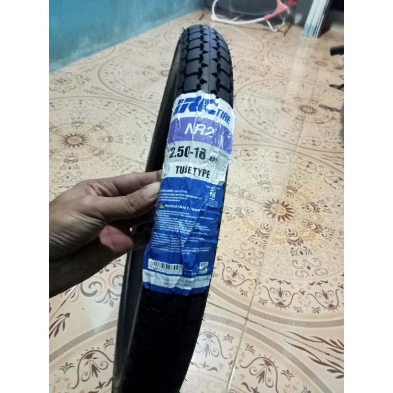 Ban luar 250 ring 18 Petak tahu