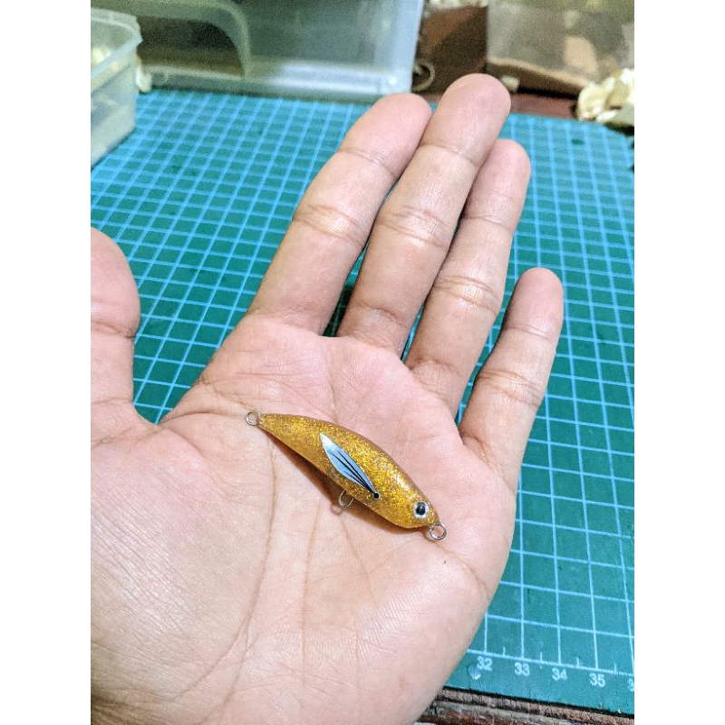 lure swim glue gold handmade kr lure 5cm