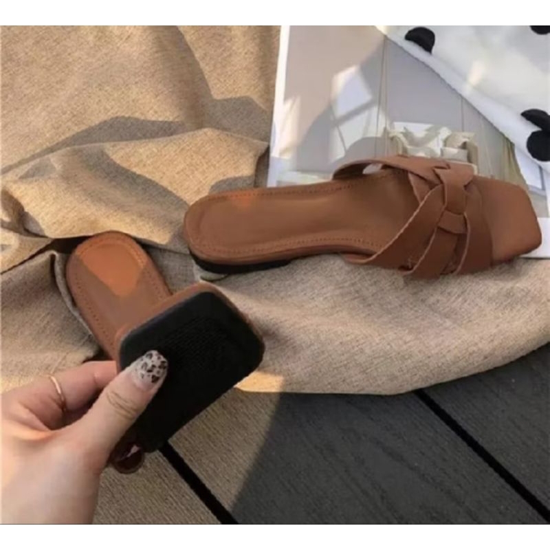 Sandal flat teplek wanita//sandal wanita terbaru 37-41