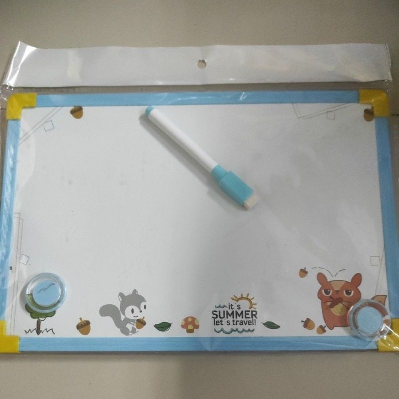 

papan tulis anak MR DIY
