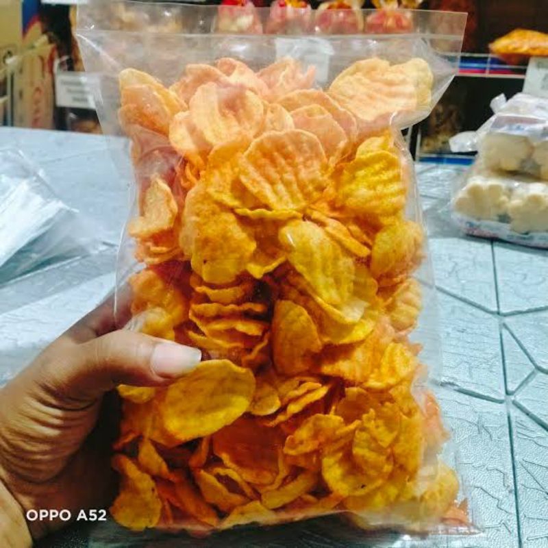 

kripik poco singkong balado kerupuk poco gurih dan renya berat 250gram