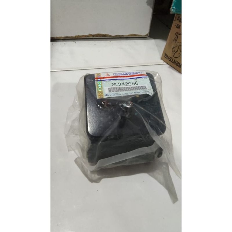 pangkon Mesin canter ori KTB