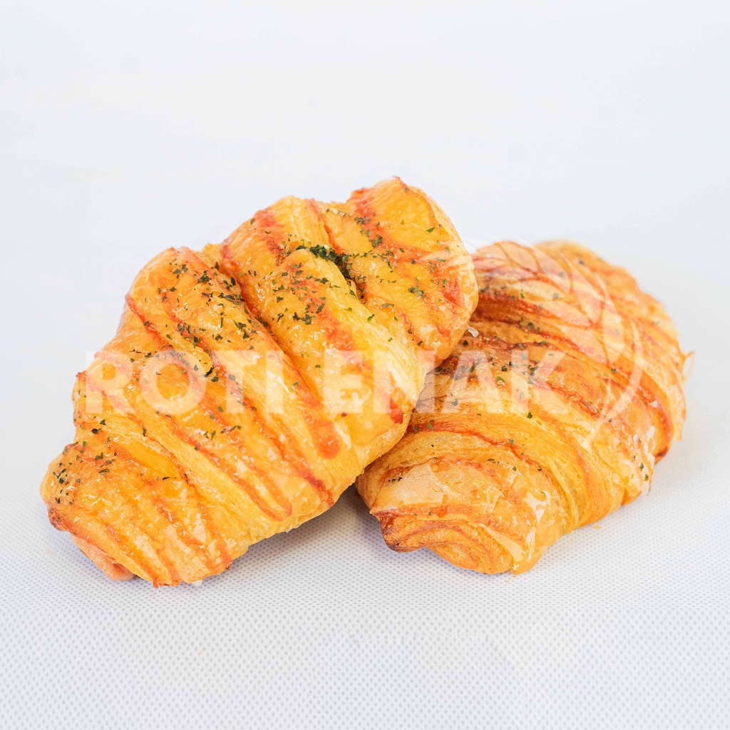 

Sausage Croissant Ready to Eat Supplier Cafe 5 Pcs