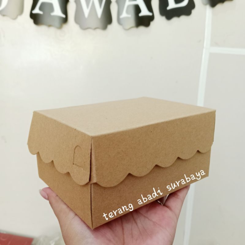 

Dus R3 Kraft Coklat/Dus Kue 10x15x6/Dus Kue Hajatan/Dus Kue R3 Coklat/ Dus Cukup Aqua/Dus Kue Isi 3
