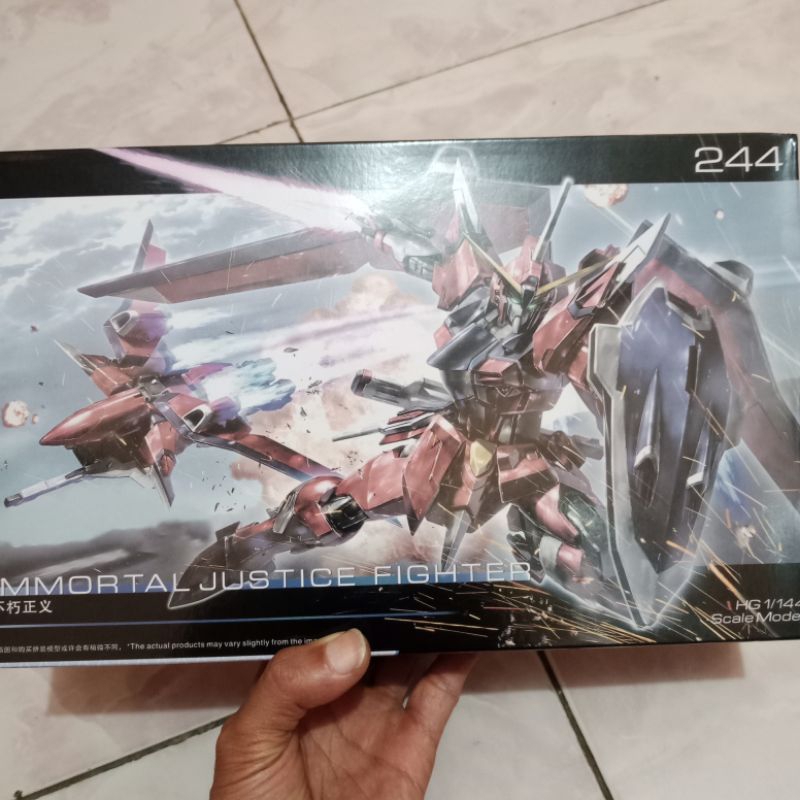 HG 1/144 Immortal Justice Gundam