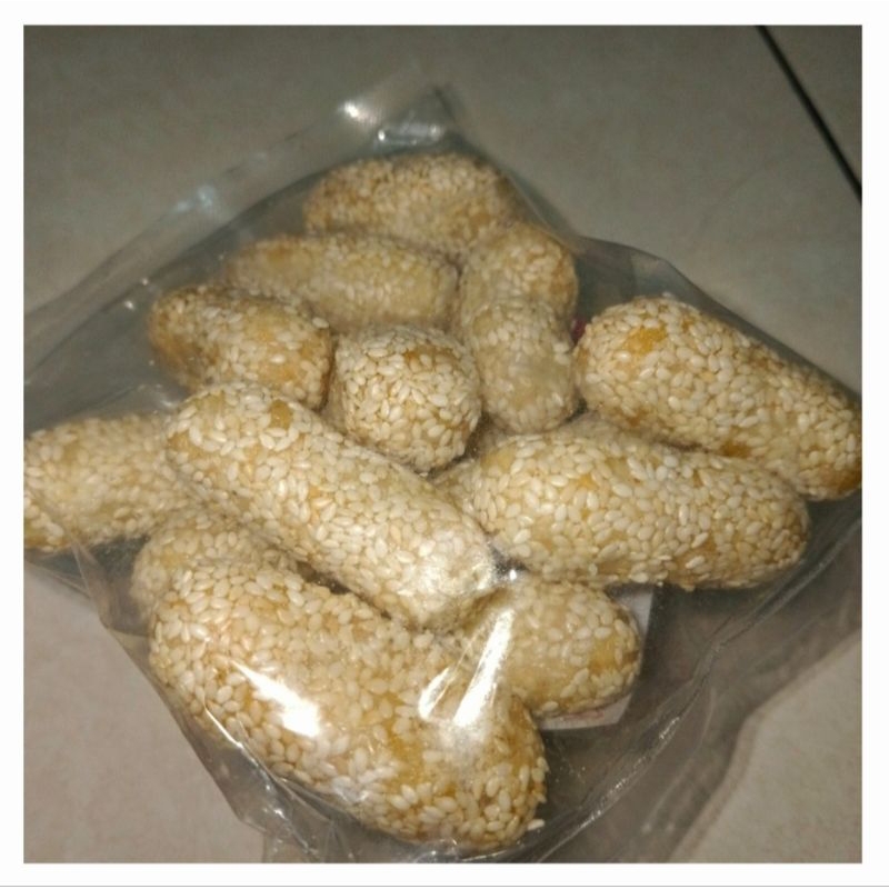 

Kue Wijen Putih