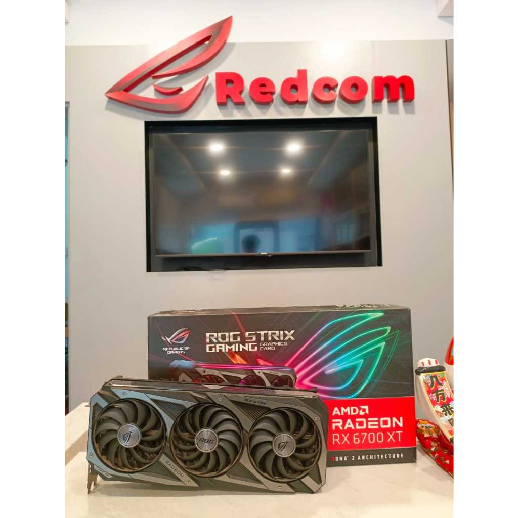 VGA ASUS ROG STRIX RX 6700XT/ RX 6700 XT - 2ND