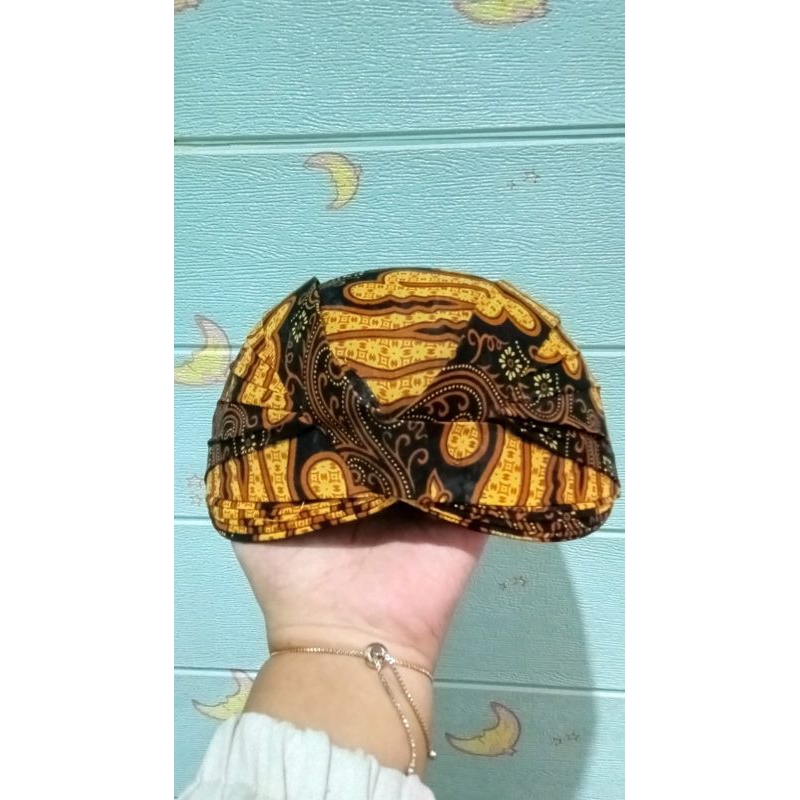 (free packing kardus)Blangkon jogja  batik coklat  jebeh anak//blangkon Jogja kagok blangkon  anak//