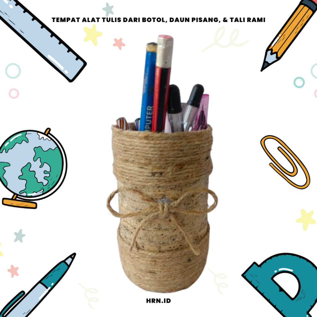 

Tempat alat tulis dari daun pisang dan tali rami tempat pensil dari daun pisang dan tali rami, prakarya daun pisang dan tali rami