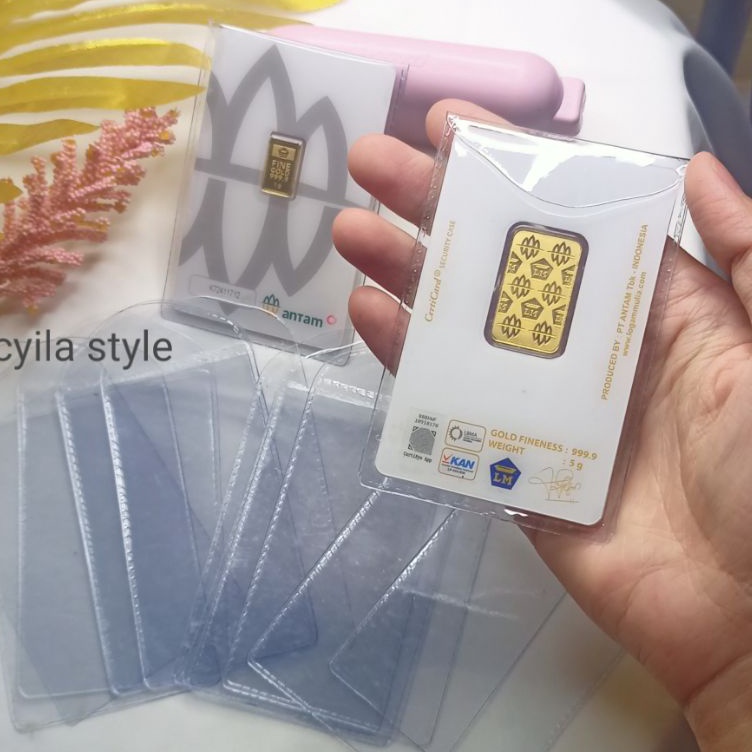 

KODE F18T Cover Pelindung Kartu Tebal Isi 3pc