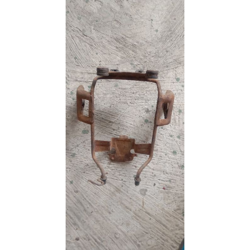 PANGKON LAMPU DEPAN GL MAX ORI COPOTAN AGAK TEYENG