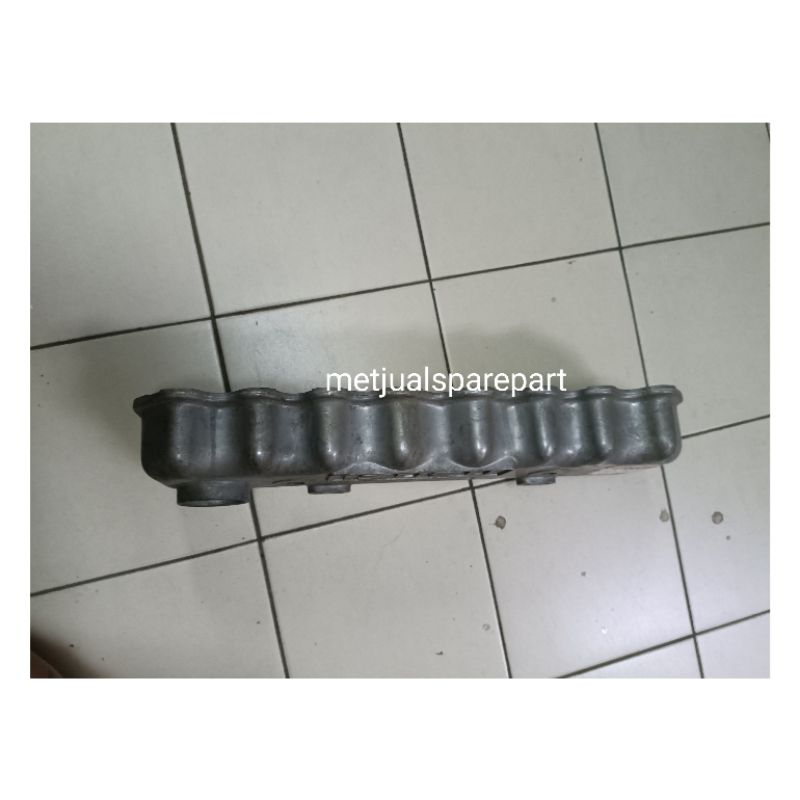 cover cylinder head tutup cylinder head silinder head isuzu panther 2.3