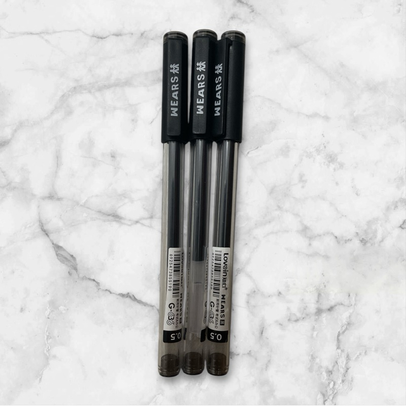 

pulpen LOVEIN G-636 (0.5mm) (3pcs)/WARNA HITAM