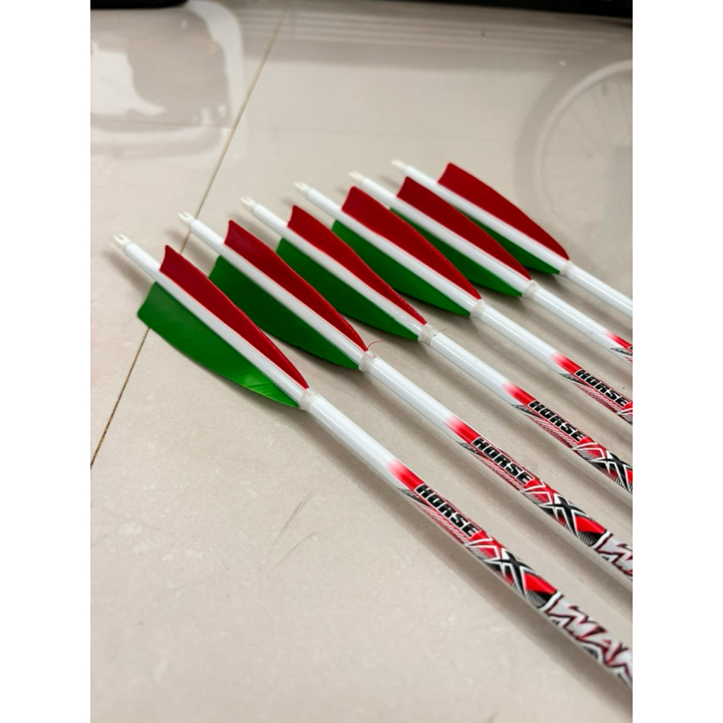 Arrow carbon warrior putih