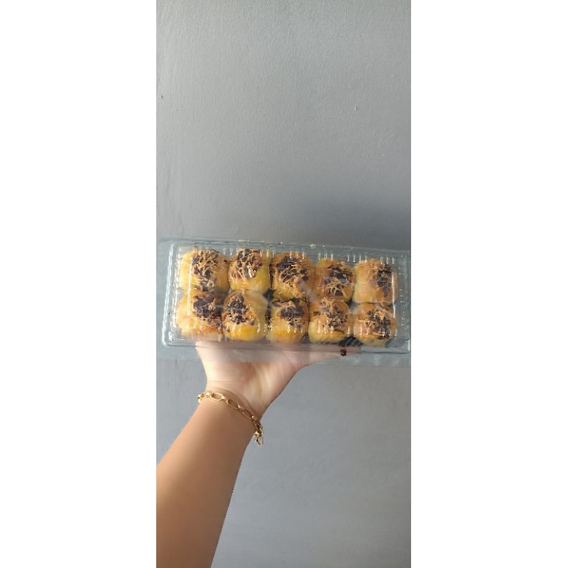 

bolen pisang coklat keju