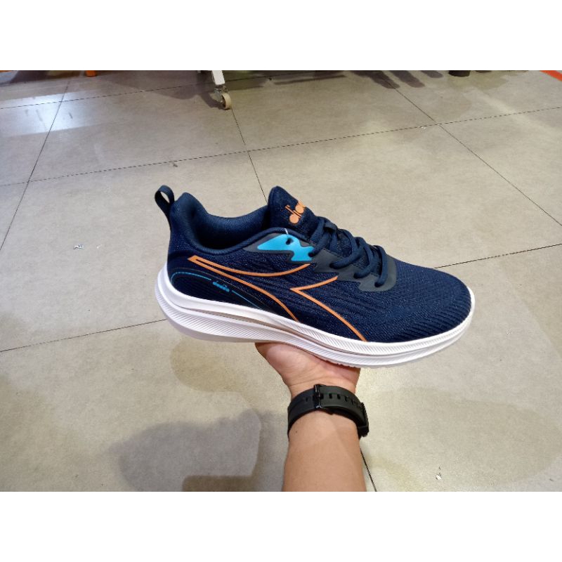 Sepatu lari pria Diadora original/Diadora Marita men's running shoes -Navy