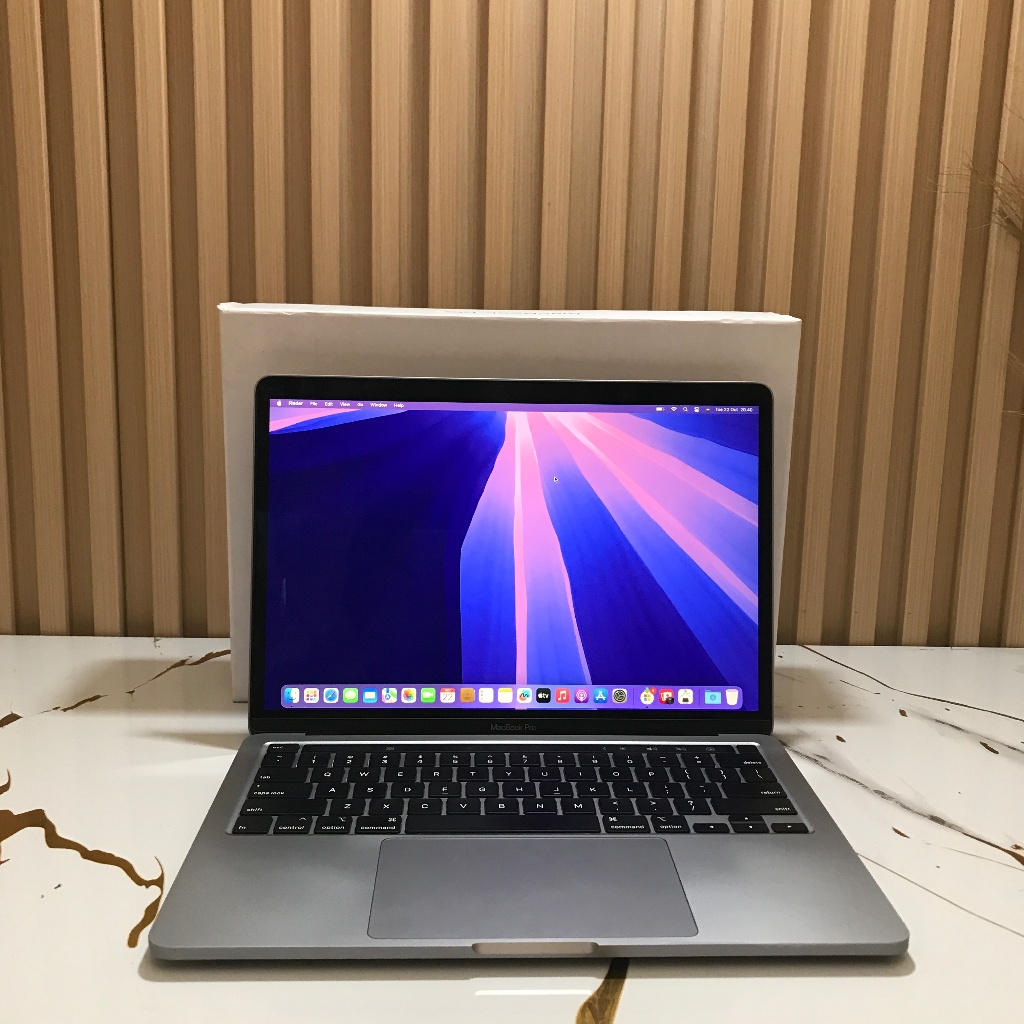 MacBook Pro 13Inch 2020 Touchbar RAM 16 GB / SSD 256 GB