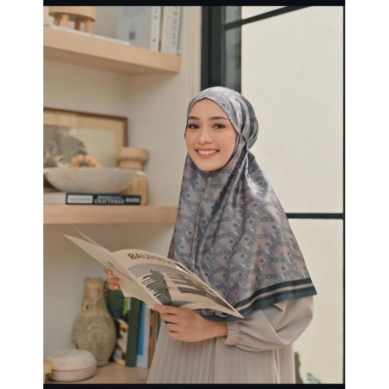 Bergo Vanilla hijab