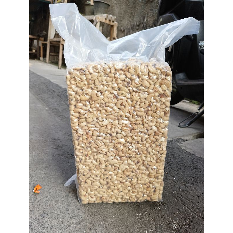 

kacang Mede utuh 10 kg