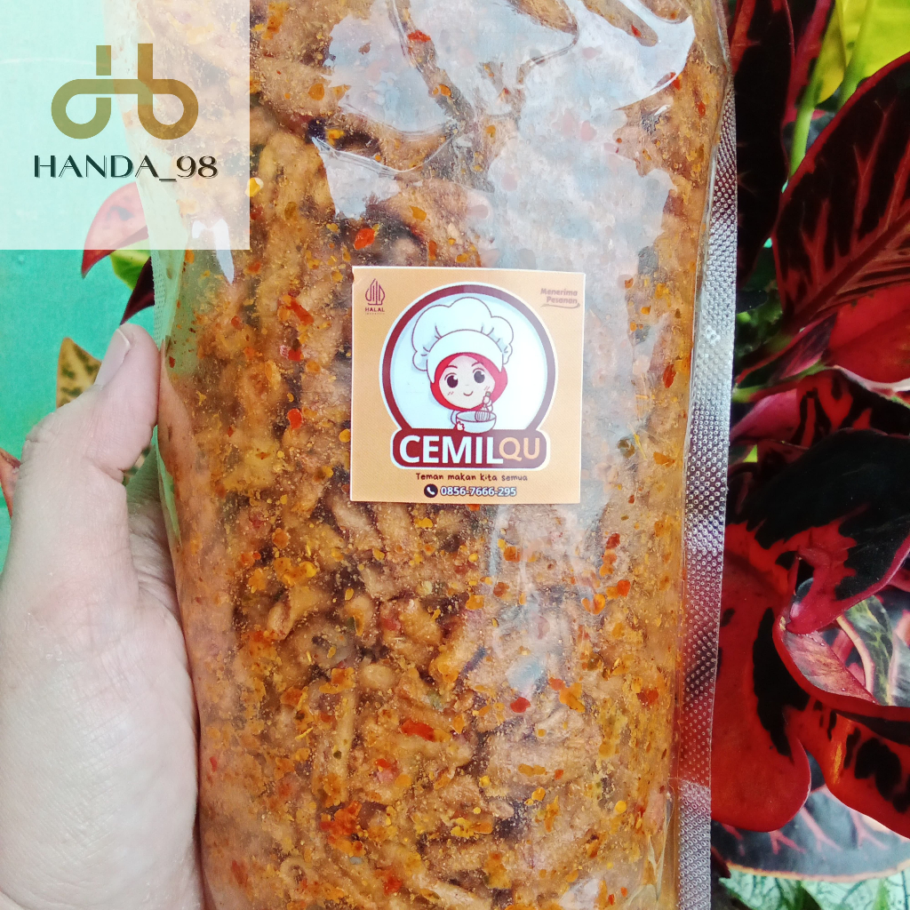 

Keripik usus pedas daun jeruk 500g/kripik usus pedas ekstra daun jeruk 500g