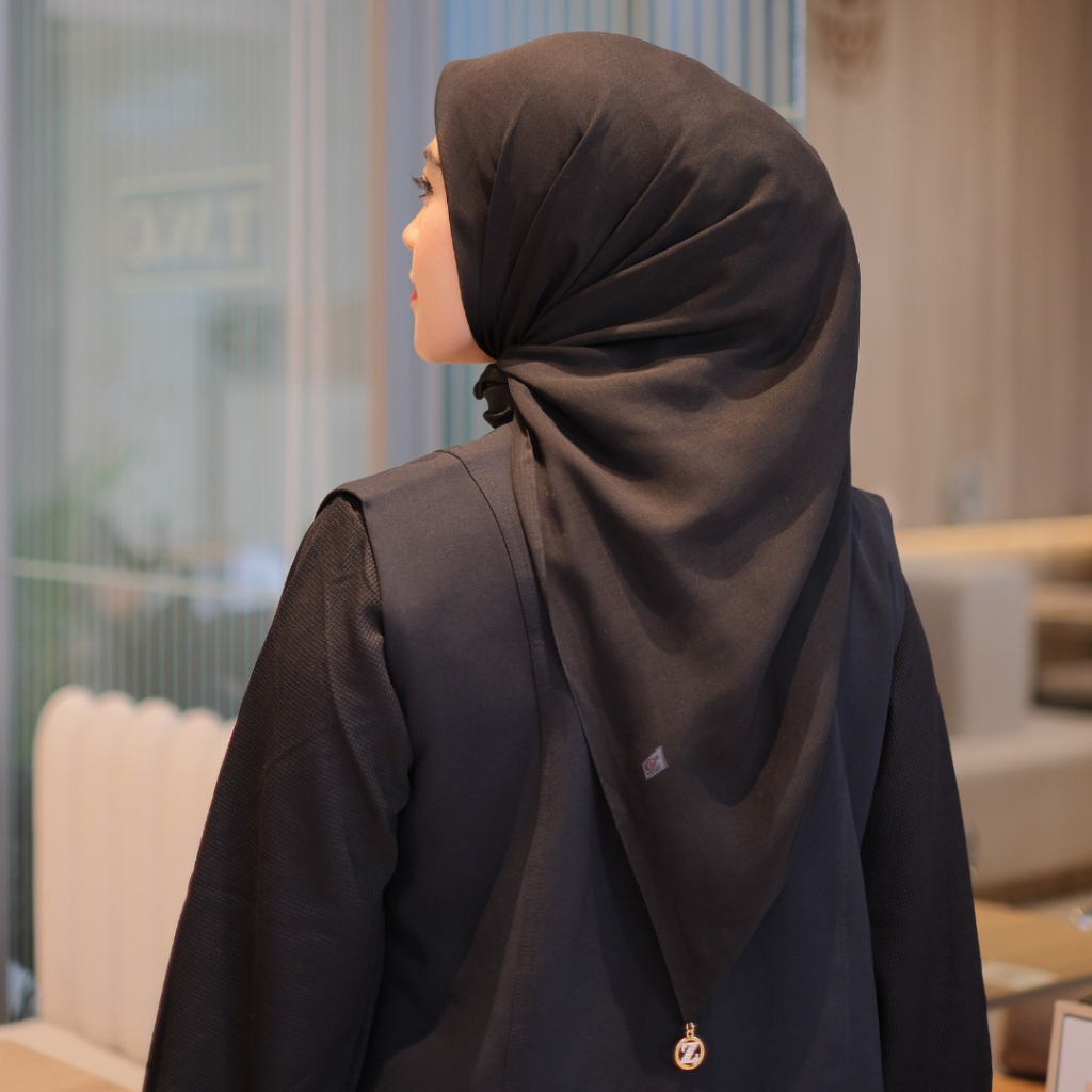 ZARAZU - Donna Puspita Scarves Paris Japan Premium by Zarazu [Dark Series]