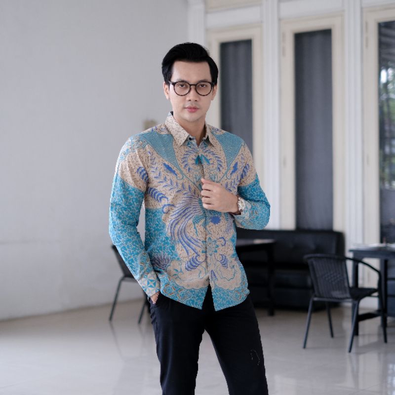 Kemeja Batik Pria Slimfit Motif Biru Baju Batik Pria Lengan Panjang Slim fit Hem batik Biru Muda Lap