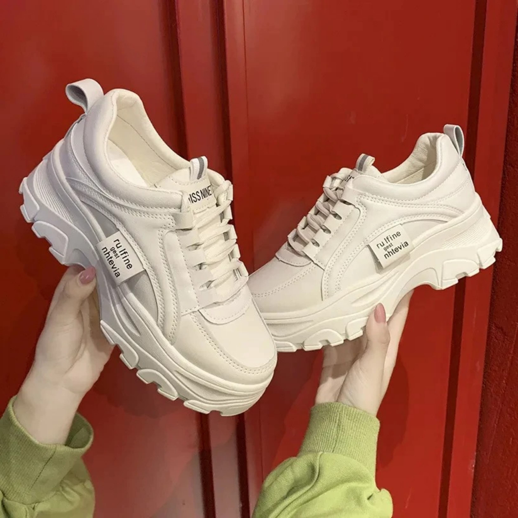 Sepatu Sneakers Wanita Sepatu Korea Style Terbaru Sepatu Olahraga Wanita Sepatu Sekolah Wanita Putih
