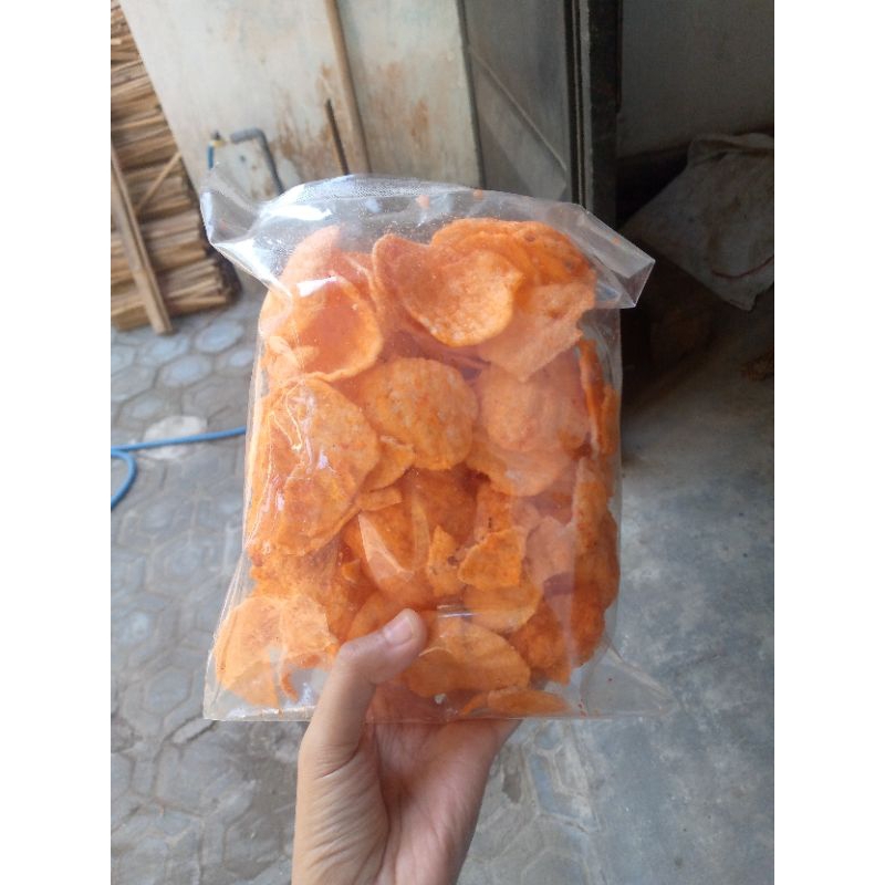 

KRUPUK SINGKONG WARISAN SNACK INDONESIA Makanan Ringan Krupuk Cemilan Murah halal pedas daun jeruk