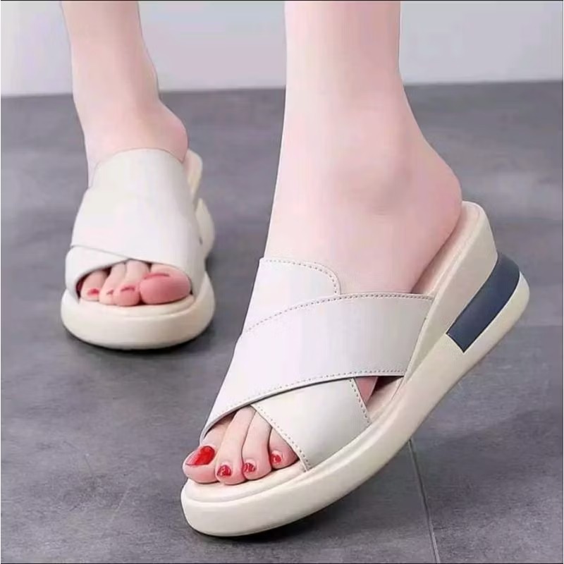 Sandal Wedges Polos Hak 5 cm / Sandal Slop Wedges Wanita
