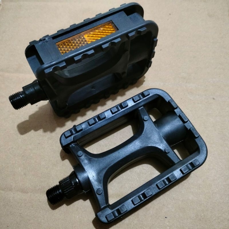 Pedal sepeda BMX 20 inchi pedal plastik as kecil