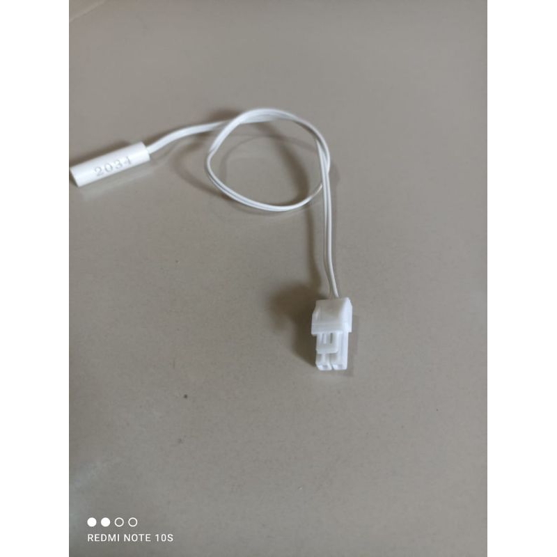 Thermistor kulkas Polytron inverter 2pintu original