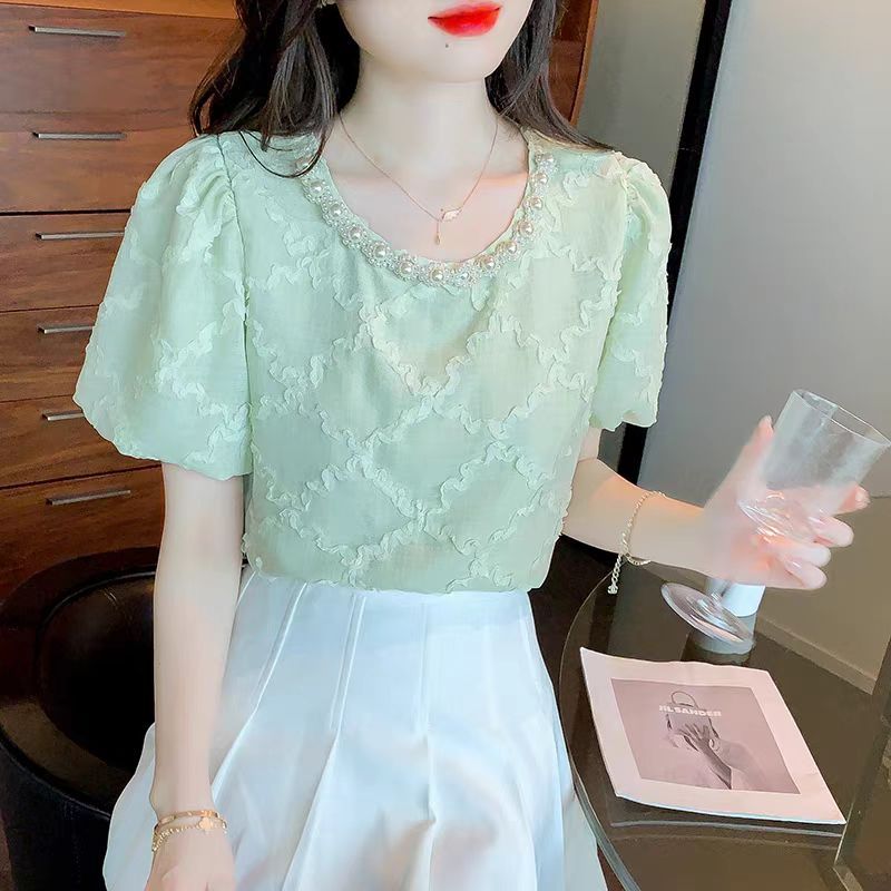 The new unique puff sleeve short sleeve T-shirt for women