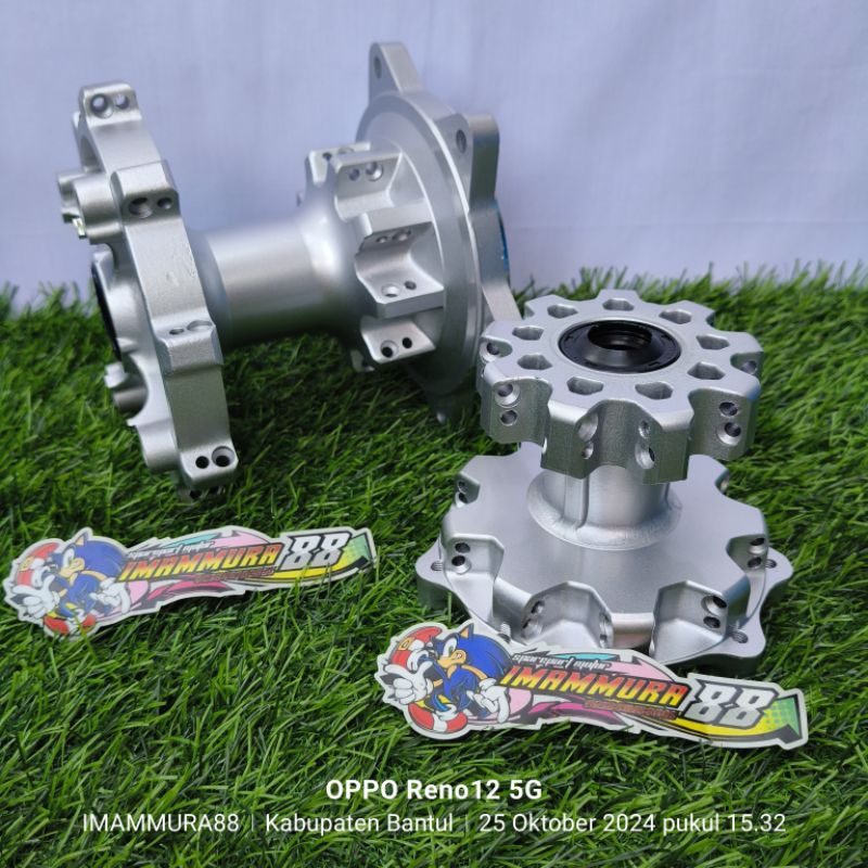 TROMOL CRF SILVER FREE DAY HOLE 36 36 DOUBLE LAKER HITAM DAN SILVER