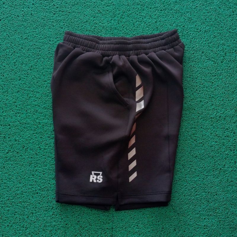 CELANA PENDEK ORIGINAL RS BADMINTON CELANA BADMINTON BULUTANGKIS