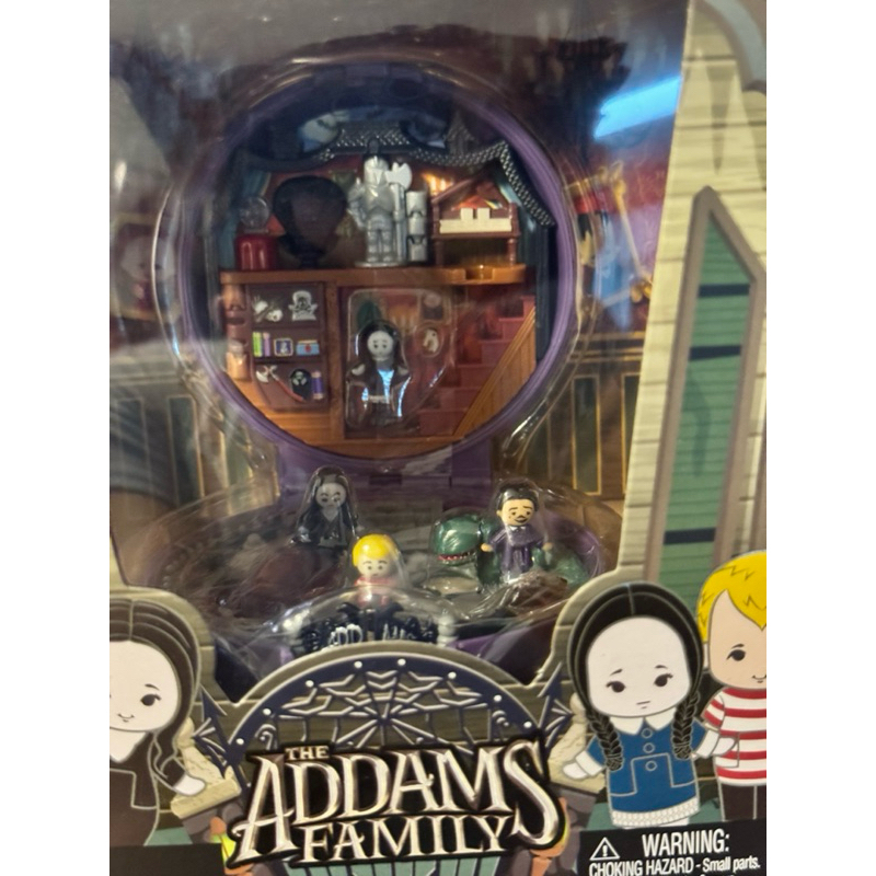 Polly Pocket Addams Family Limited Edition