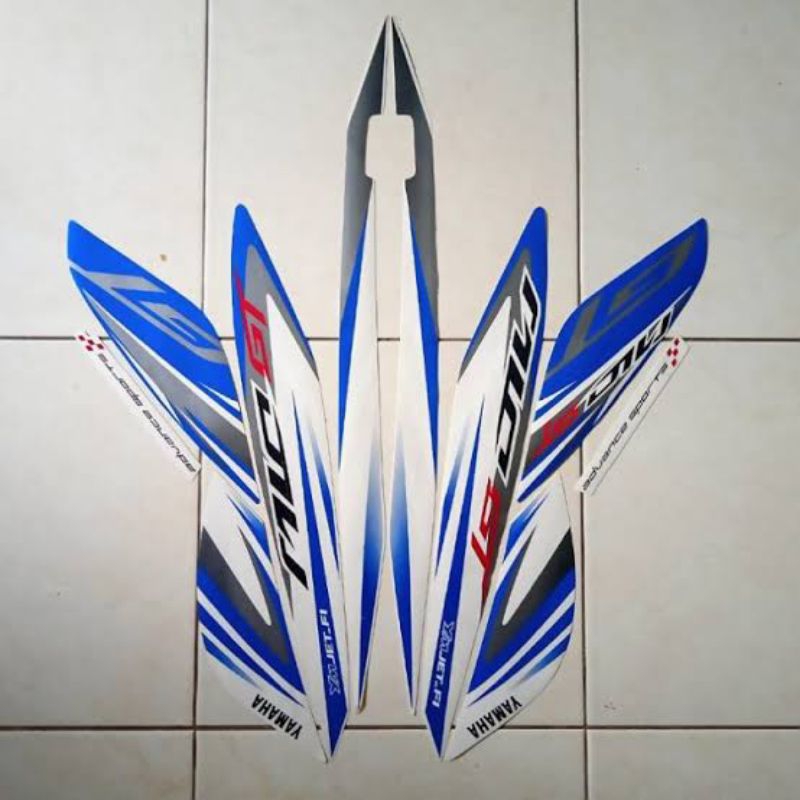 Lis les polet sticker strip stripping stiker setiker motor Yamaha Mio GT Mio soul GT tahun 2014 Warn