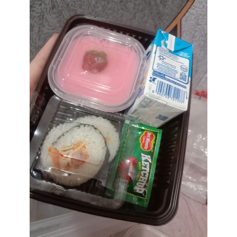 

PAKET SNACK BOX KIMBAB