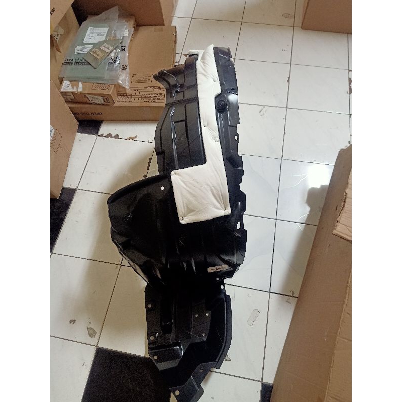 Linner Liner fender Innova zenix original