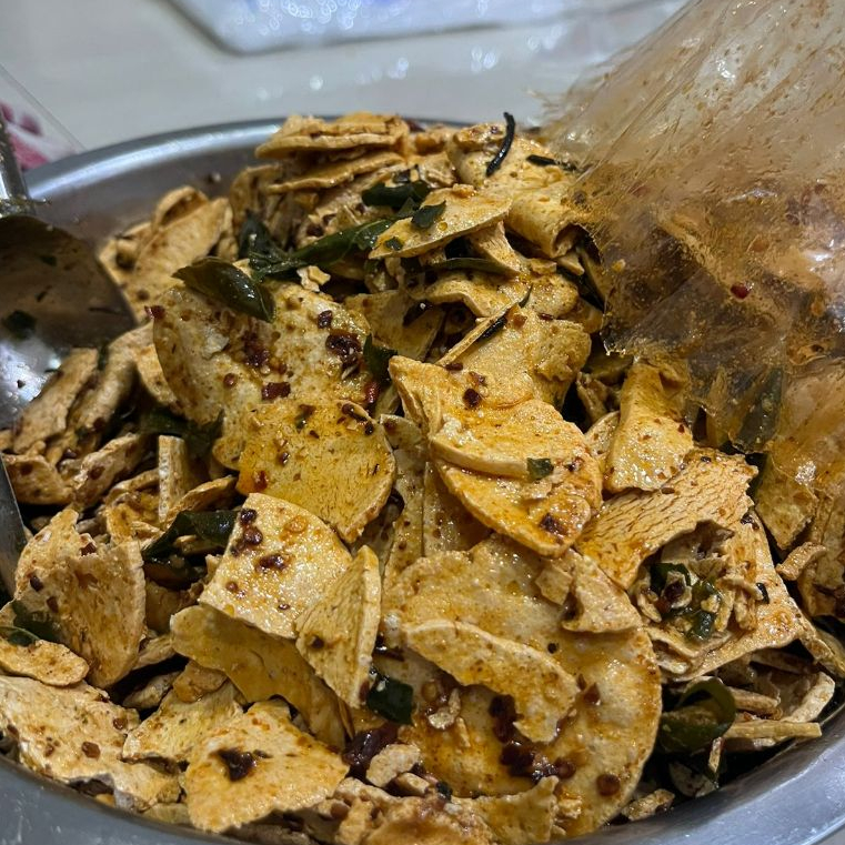 

RB BASRENG KOIN NAGIH DAUN JERUK KRIUK KRISPI GURIH