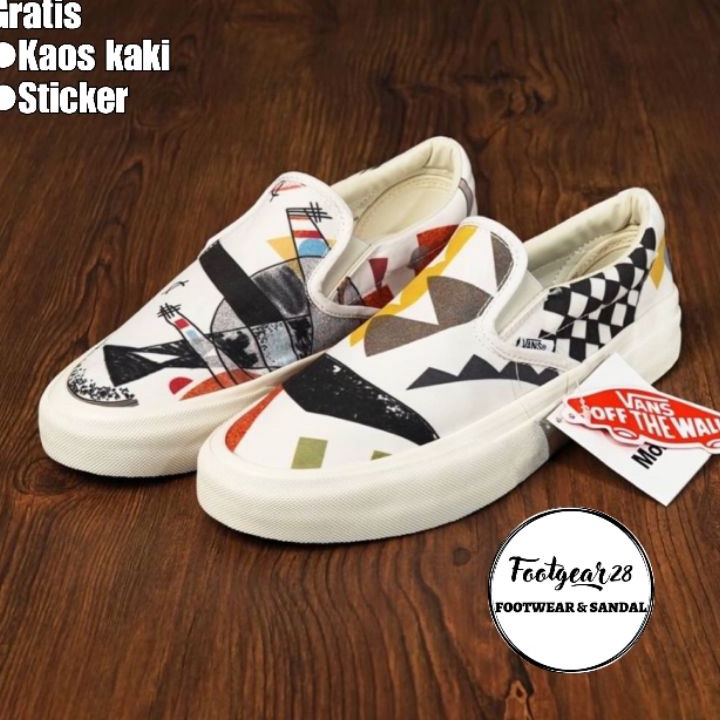 SEPATU VANS SLIP ON PRIA WANITA X MOMA VANS PRIA WANITA VANS SLIP ON SEPATU VANS MOTIF TERLARIS