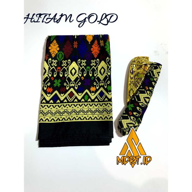 Set sarung bali dengn udeng Bali jadi